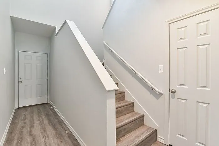 8001 Marydean Ave — Photo 12