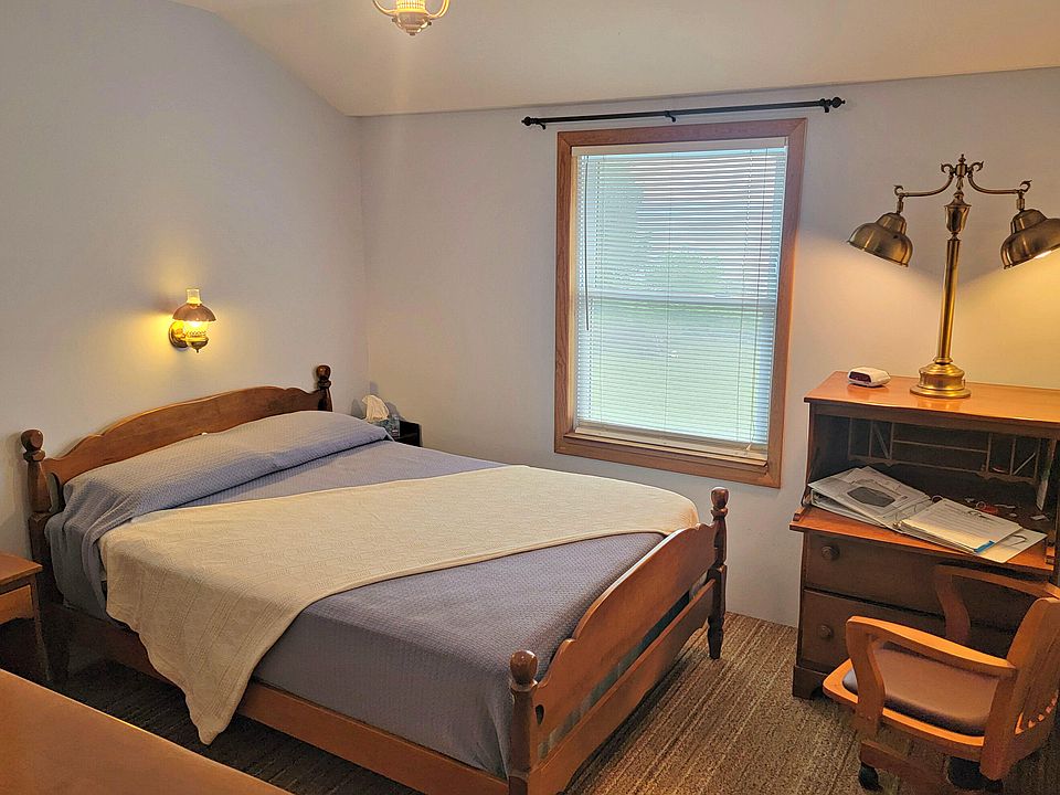 6024 Middle Beach Rd, Naubinway, MI 49762 Zillow