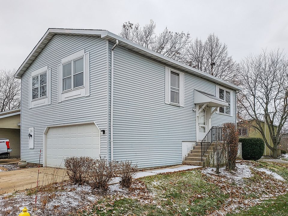 1st image of 2162 College Dr