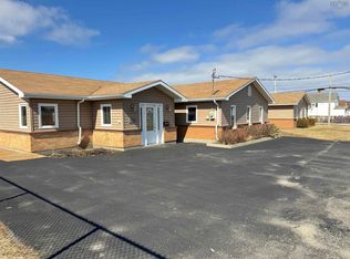 507 King St, Cape Breton, NS B1H 3Y8