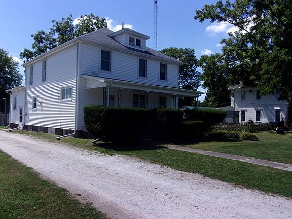 2nd image of 612 E Adams St