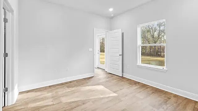 13472 Shea Cir — Photo 18