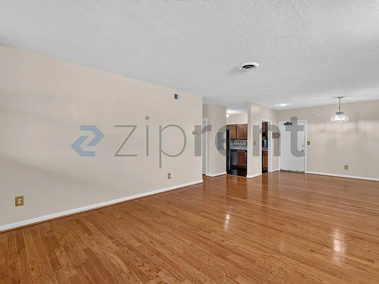 140 Kane St #A7 — Photo 5