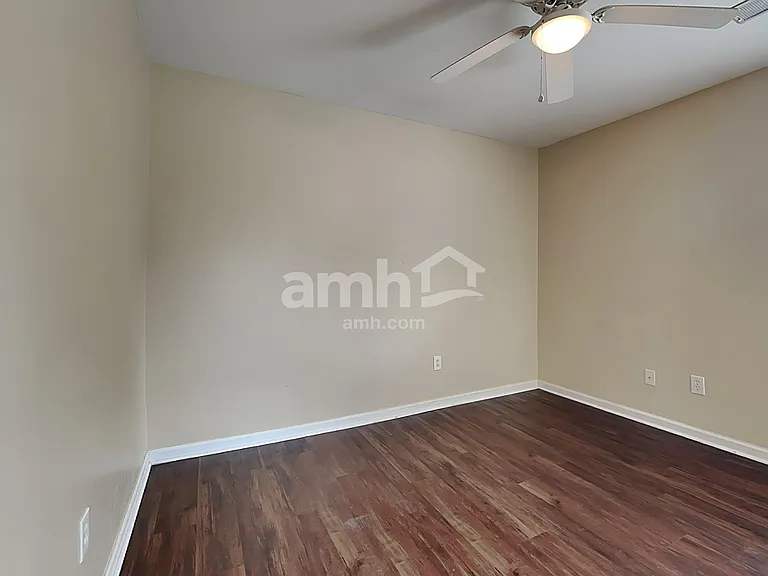 121 Mockernut Dr — Photo 15