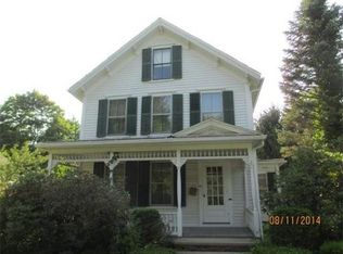 100 N Maple St, Northampton, MA 01062