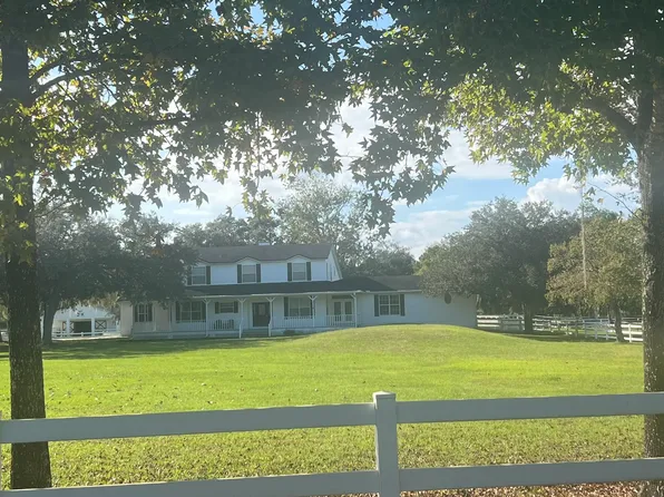 2110 Genova Dr, Oviedo, FL 32765