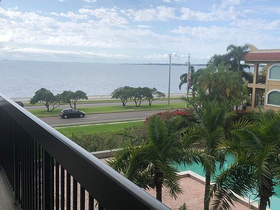 3rd image of 2423 Bayshore Blvd #304