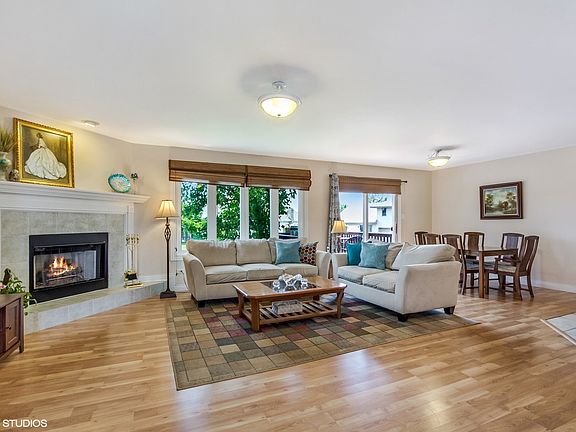 2nd image of 2246 Wellington Ct