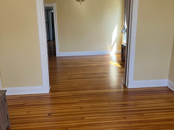 5th image of 49 Excelsior Ave #2