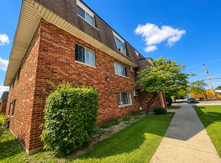 17114 71st Avenue, Tinley Park, IL 60477
