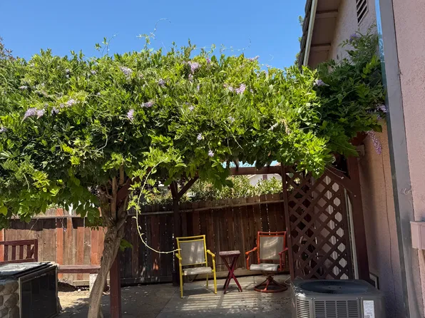 (undisclosed Address), Davis, CA 95618