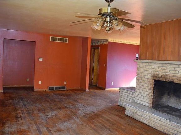 5th image of 2248 Ottello Ave