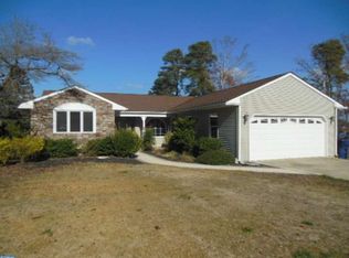 2710 S Shore Dr, Williamstown, NJ 08094