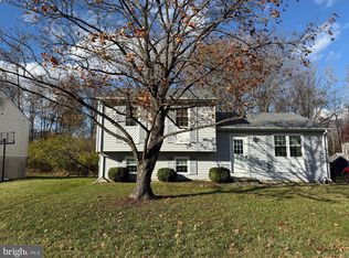 3 Julie Ln, Newark, DE 19711