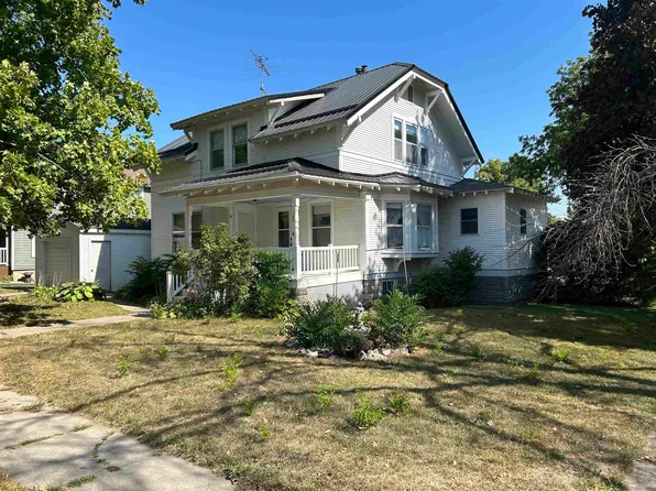 102 N 4th St, Greene, IA 50636