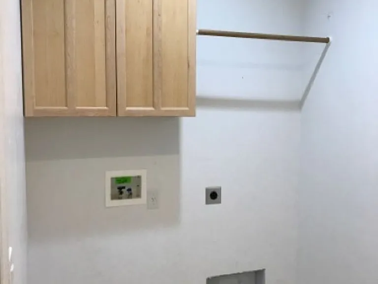 375 Aspenwood Dr — Photo 9