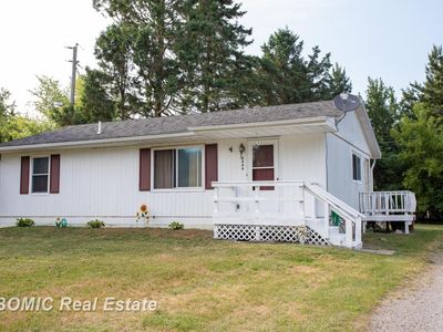 4966 Worth St, Millington, MI, 48746