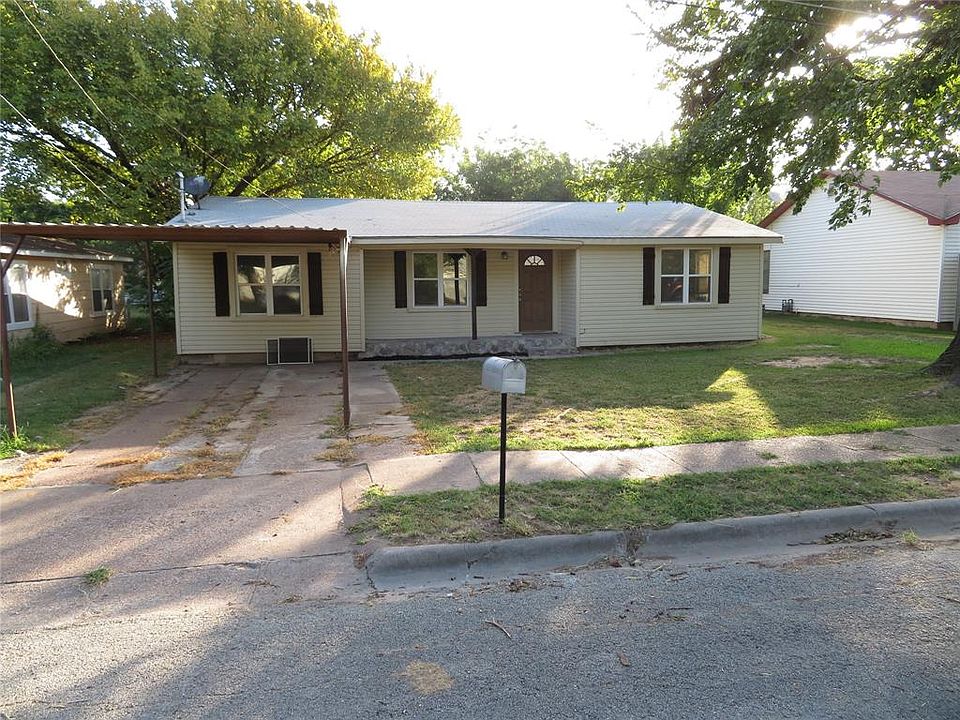 1st image of 609 Hodge St