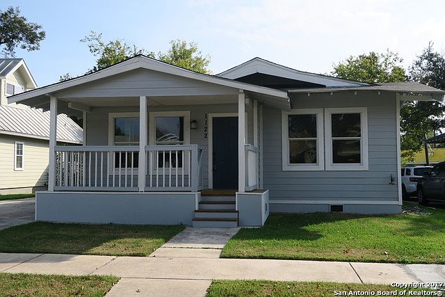 1st image of 1122 W Craig Pl