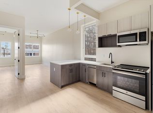 320 Eckford St, Brooklyn, NY 11222