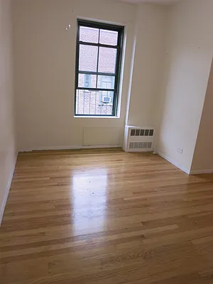 Rented by City & Suburban | media 21