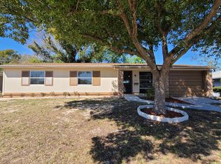 1075 Stillwater Ave, Spring Hill, FL 34606