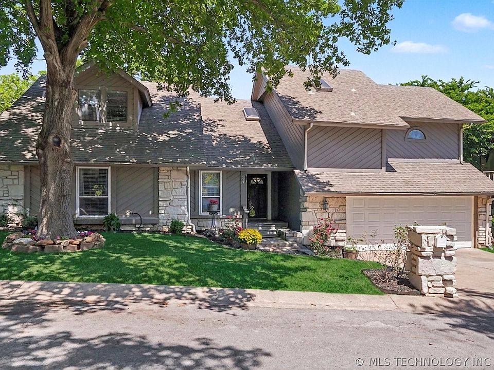 1st image of 9707 S Lakewood Pl