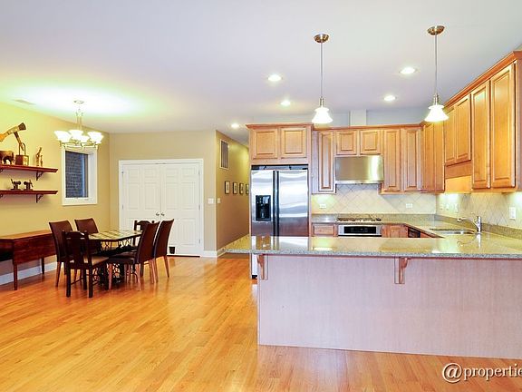 Living Room/Dining Room