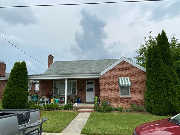 19 Young Ave, Boonsboro, MD 21713