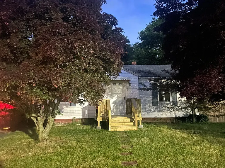 760 Strawberry Field Rd — Photo 11