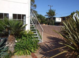 6588 Trigo Rd APT 3, Isla Vista, CA 93117