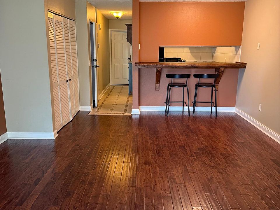 1st image of 12924 Nicollet Ave APT 101