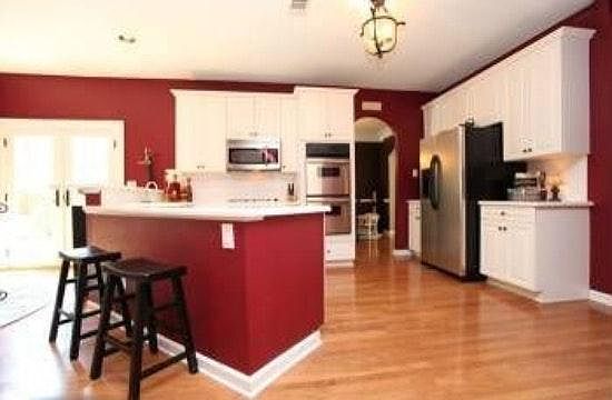 4th image of 2306 Snug Hbr NE