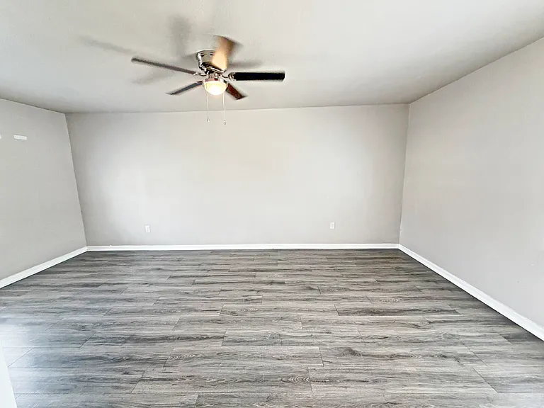 232 Cornell Ave #202 — Photo 6