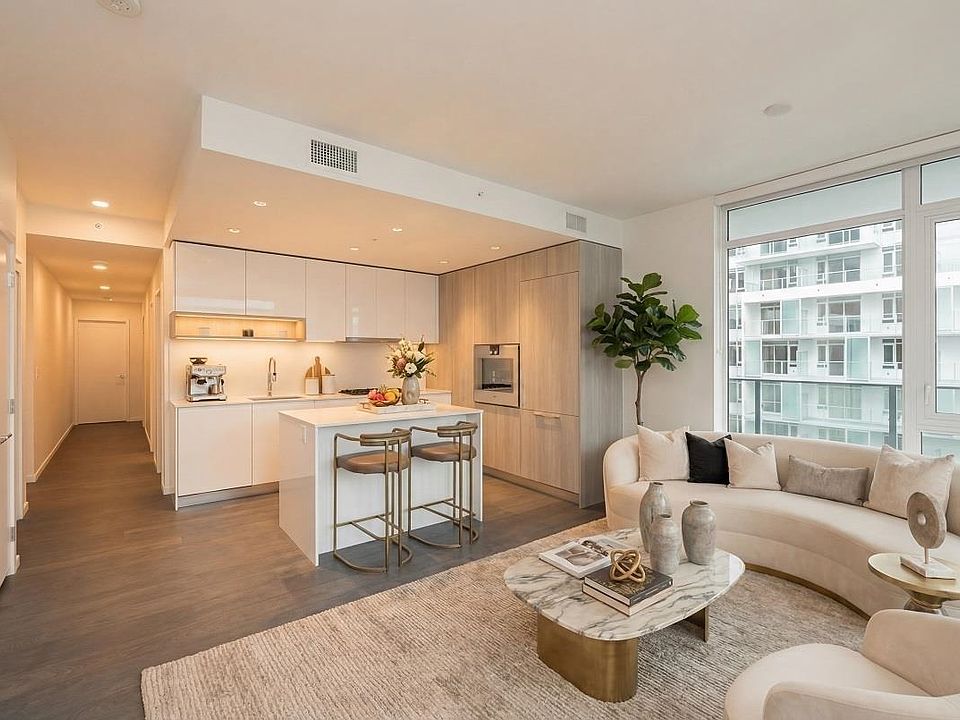 1st image of 6200 Minoru Blvd #802