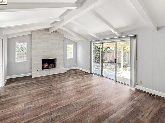 2nd image of 43 Park Vista Cir