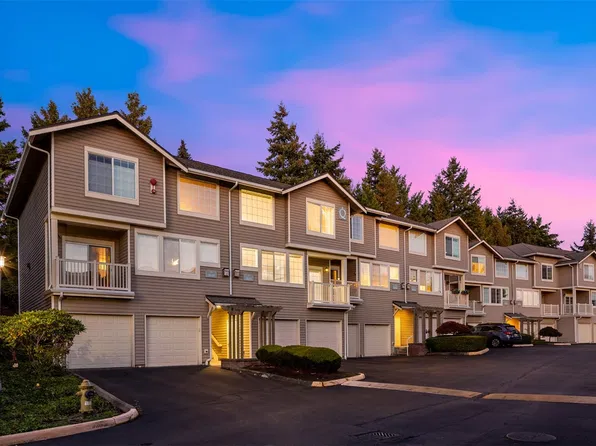 18632 NE 57th Way #Q, Redmond, WA 98052