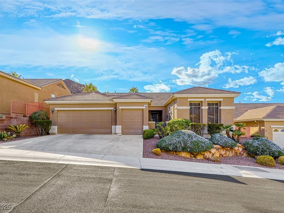 1st image of 2069 King Mesa Dr
