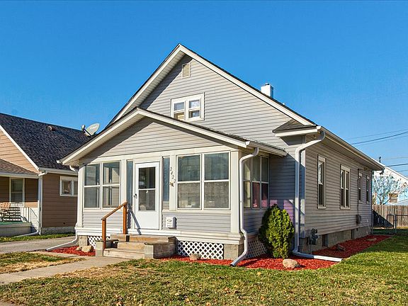 2nd image of 2422 Avenue C