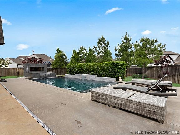 2nd image of 6909 E 128th Cir S