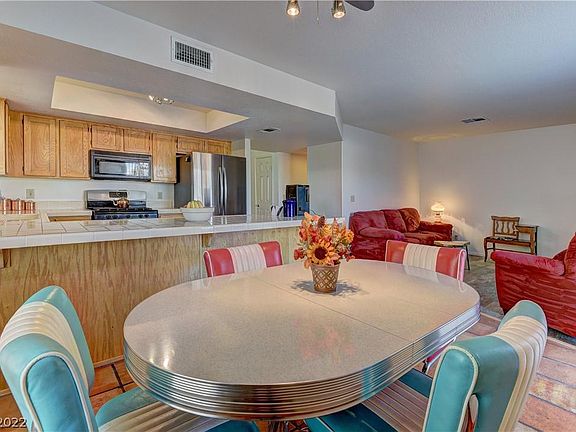 5th image of 1356 Pacific Terrace Dr