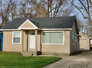 21175 Rensselaer St, Farmington Hills, MI 48336
