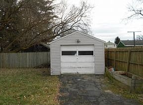 5th image of 60 N Baldwin St