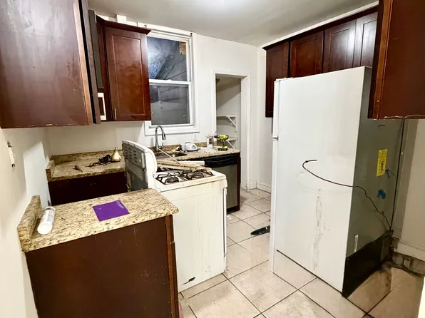 (undisclosed Address), Jamaica, NY 11435