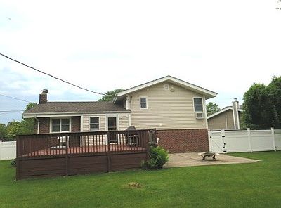 2nd image of 30 Birchwood Park Dr