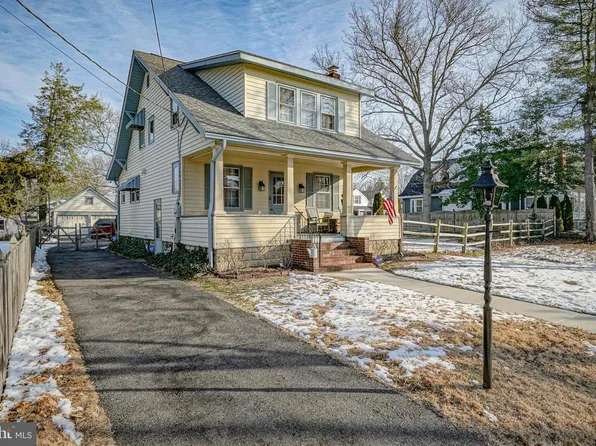 414 W Centre St, Woodbury, NJ 08096