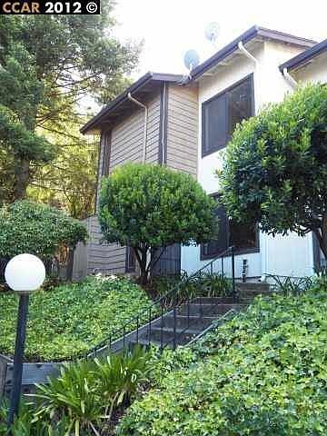 1st image of 974 Juniper Ct