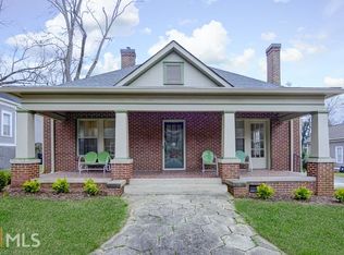 52 Wesley St, Newnan, GA 30263