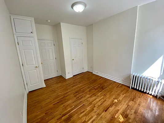 Rented by Douglas Elliman | media 8