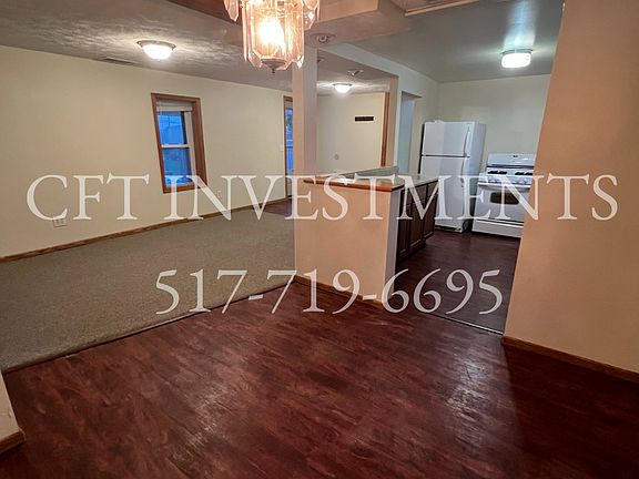 Dining Room or Flex Space